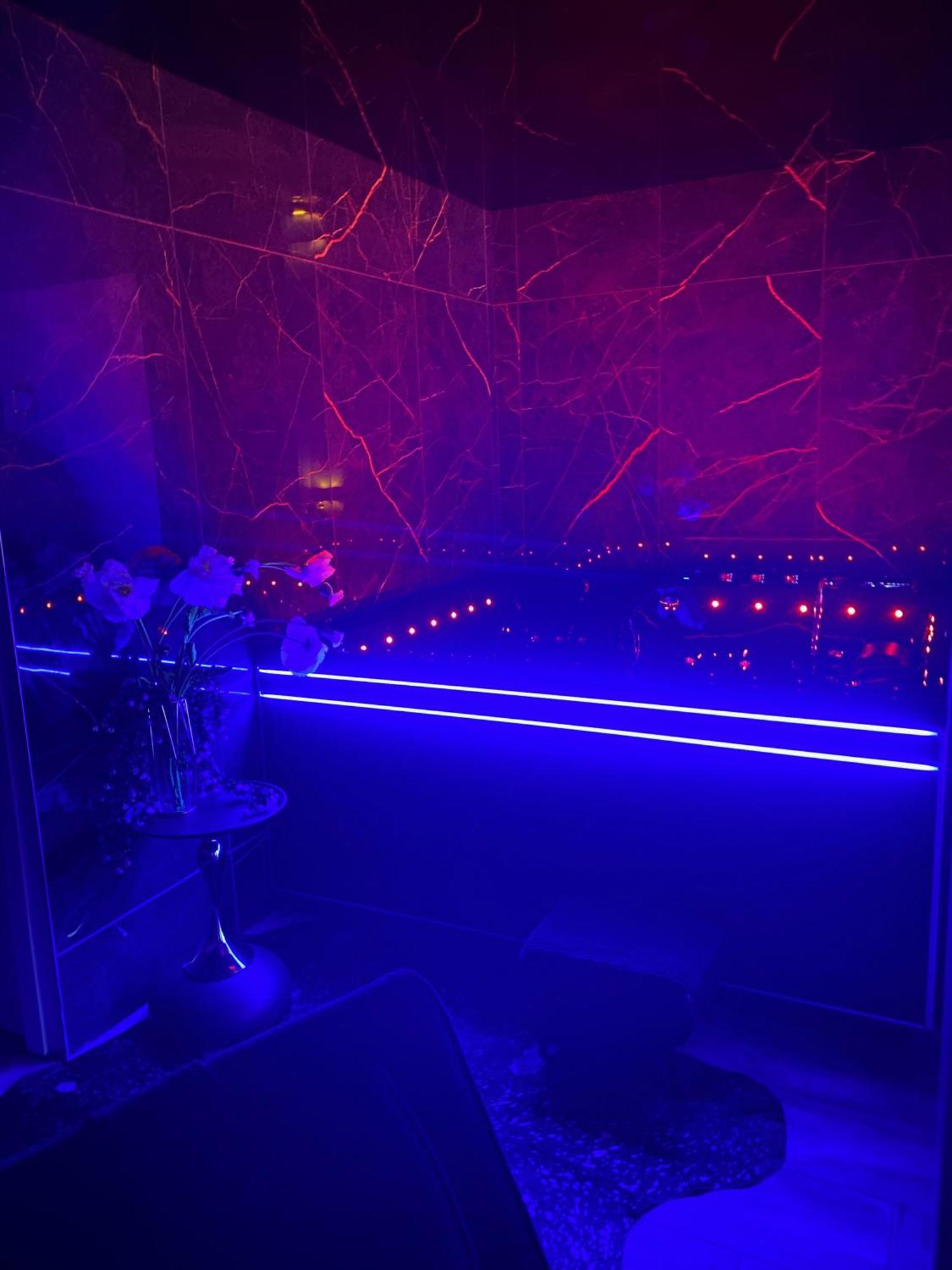 La Ronde Des Bois - Romance Et Bien Etre - Jacuzzi Privatif-Piscine-Patio Mellecey Kültér fotó
